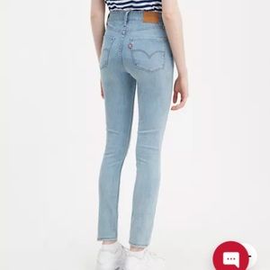 Levi’s 721 High Rise Skinny Jeans - light wash